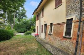 Luxury 5 Bed Country Villa for Sale In Salsomaggiore Parma