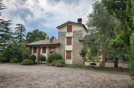 Luxury 5 Bed Country Villa for Sale In Salsomaggiore Parma
