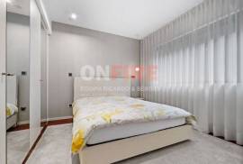 Fantastic 4 Bedroom Apartment in a Privileged Area of Funchal Fantastic 4 Bedroom Apartment in a Privileged Area of Funchal