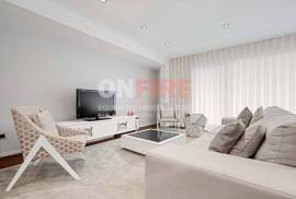 Fantastic 4 Bedroom Apartment in a Privileged Area of Funchal Fantastic 4 Bedroom Apartment in a Privileged Area of Funchal
