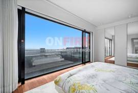 Fantastic 4 Bedroom Apartment in a Privileged Area of Funchal Fantastic 4 Bedroom Apartment in a Privileged Area of Funchal