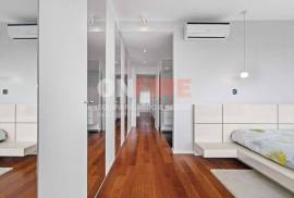 Fantastic 4 Bedroom Apartment in a Privileged Area of Funchal Fantastic 4 Bedroom Apartment in a Privileged Area of Funchal