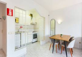 1 Bedroom Apartment | Albufeira for Sale- Investment Opportunity