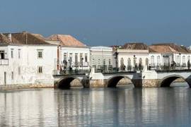 Tavira – Secure underground 28m² private garage close to town centre Tavira – Secure underground 28m² private garage close to town centre