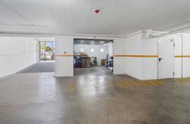 Tavira – Secure underground 28m² private garage close to town centre Tavira – Secure underground 28m² private garage close to town centre