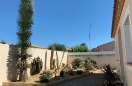 Delightful Single Storey Detached Villa With 4 Bedrooms On A 1141 M2 Plot With Petanque Court, Terraces And Pool