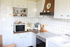 Detached House with Garden in Good Location Detached House with Garden in Good Location