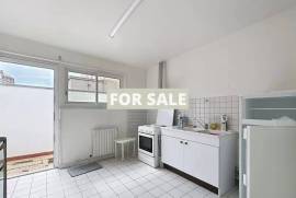 Detached House with Garden Detached House with Garden