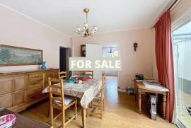 Detached House with Garden Detached House with Garden