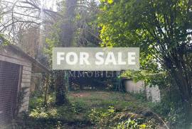 Town House with Garden and Garage