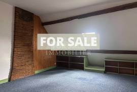 Town House with Garden and Garage