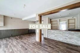 Business Premises with Accommodation Business Premises with Accommodation