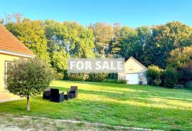 Detached Country House with Large Garden