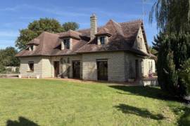 Detached Country House with Second Guest Cottage