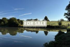 Leisure Lake in the Lovely Countryside