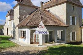 Magnificent Period Property with Towers Magnificent Period Property with Towers