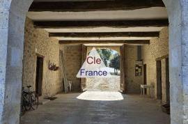 Magnificent Period Property with Towers Magnificent Period Property with Towers