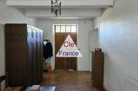 Magnificent Period Property with Towers Magnificent Period Property with Towers