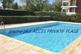 Apartment with Sea View and Private Access to Beach Apartment with Sea View and Private Access to Beach