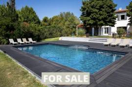 Detached Villa with Pool and Guest Accommodation Detached Villa with Pool and Guest Accommodation