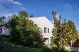 Detached Villa with Pool, Jacuzzi and Sauna Detached Villa with Pool, Jacuzzi and Sauna