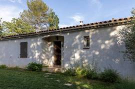 Detached Villa with Pool, Jacuzzi and Sauna Detached Villa with Pool, Jacuzzi and Sauna