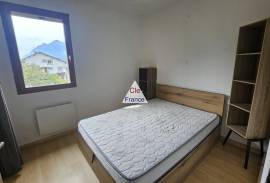 Lovely Apartment in Heart of Town