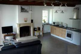 Huge Property Complex in Lots of Land Huge Property Complex in Lots of Land