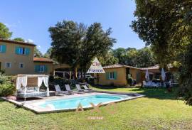 Rognes - Ensemble Immobilier - Piscine - Carport - Terrain 4000 M2 - Possibilite Detachement - 1 20 Rognes - Ensemble Immobilier - Piscine - Carport - Terrain 4000 M2 - Possibilite Detachement - 1 20