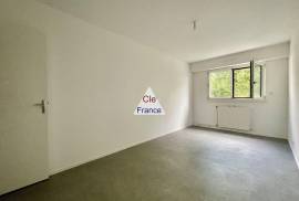 Duplex Apartment with Lovely View from Balcony