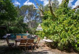 Detached Country House with Swimming Pool