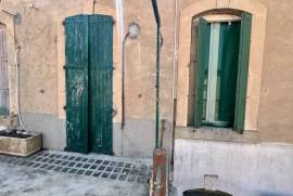 Town House Near The Banks Of The River Aude