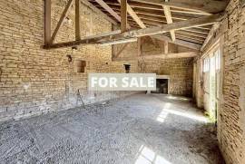 Detached House to Develop Not Far From the Coast