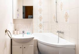 Apartment for rent in Riga, 85.00m2 Apartment for rent in Riga, 85.00m2