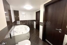 Apartment for rent in Riga, 178.10m2 Apartment for rent in Riga, 178.10m2