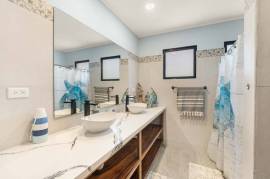 Casa El Coco: Modern Beach Retreat Steps from the Sand in Palm Beach Estates Casa El Coco: Modern Beach Retreat Steps from the Sand in Palm Beach Estates