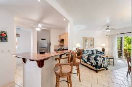 Surfside Tower 103: Live the Dream! Affordable Coastal Living Walk to Playa Potrero Beach