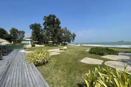 High End Beachfront Large One Bedroom Condo - Khao Tao High End Beachfront Large One Bedroom Condo - Khao Tao