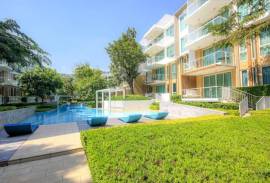 High End Beachfront Large One Bedroom Condo - Khao Tao High End Beachfront Large One Bedroom Condo - Khao Tao
