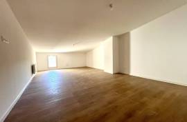 7 room, 230m2 Townhouse for sale in Roujan - 259 000 € * 7 room, 230m2 Townhouse for sale in Roujan - 259 000 € *