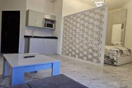 Меблированная студия с частным пляжем