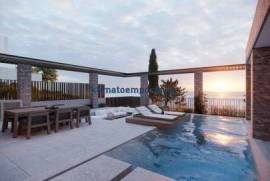 Land with building permit For sale, Chania, 437 sq.m., €190.000