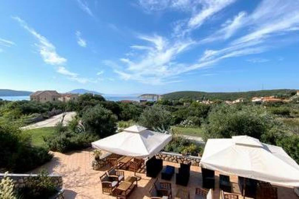 Cres Island: 4-star hotel with established operations – Investment opportunity
