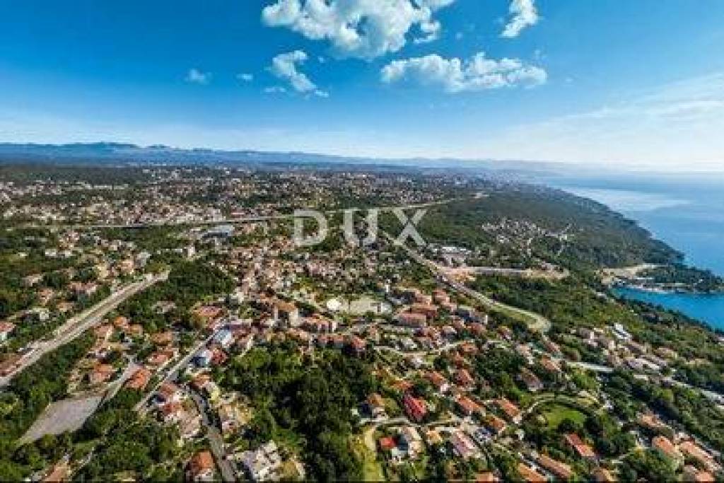 MATULJI - Building plot 200m from the center