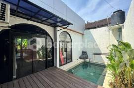 Your Bali Dream Home Awaits — Beautiful 2-Bedroom Freehold Villa in Padonan with Modern Design and Easy Access to Berawa Beach