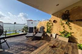 Penthouse lagoon view Penthouse lagoon view