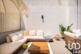 Prédio em Costa da Caparica de 450,5 m²