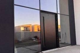 House / villa for sale 1167 sqm in Tunari