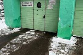 Сдаю машино-место