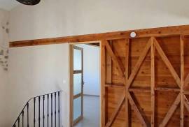 Charming Village House With 183 M2 Of Living Space, 3 Bedrooms, Possibility Of Indepent Gite And Terrace With Beautiful Views. Charming Village House With 183 M2 Of Living Space, 3 Bedrooms, Possibility Of Indepent Gite And Terrace With Beautiful Views.